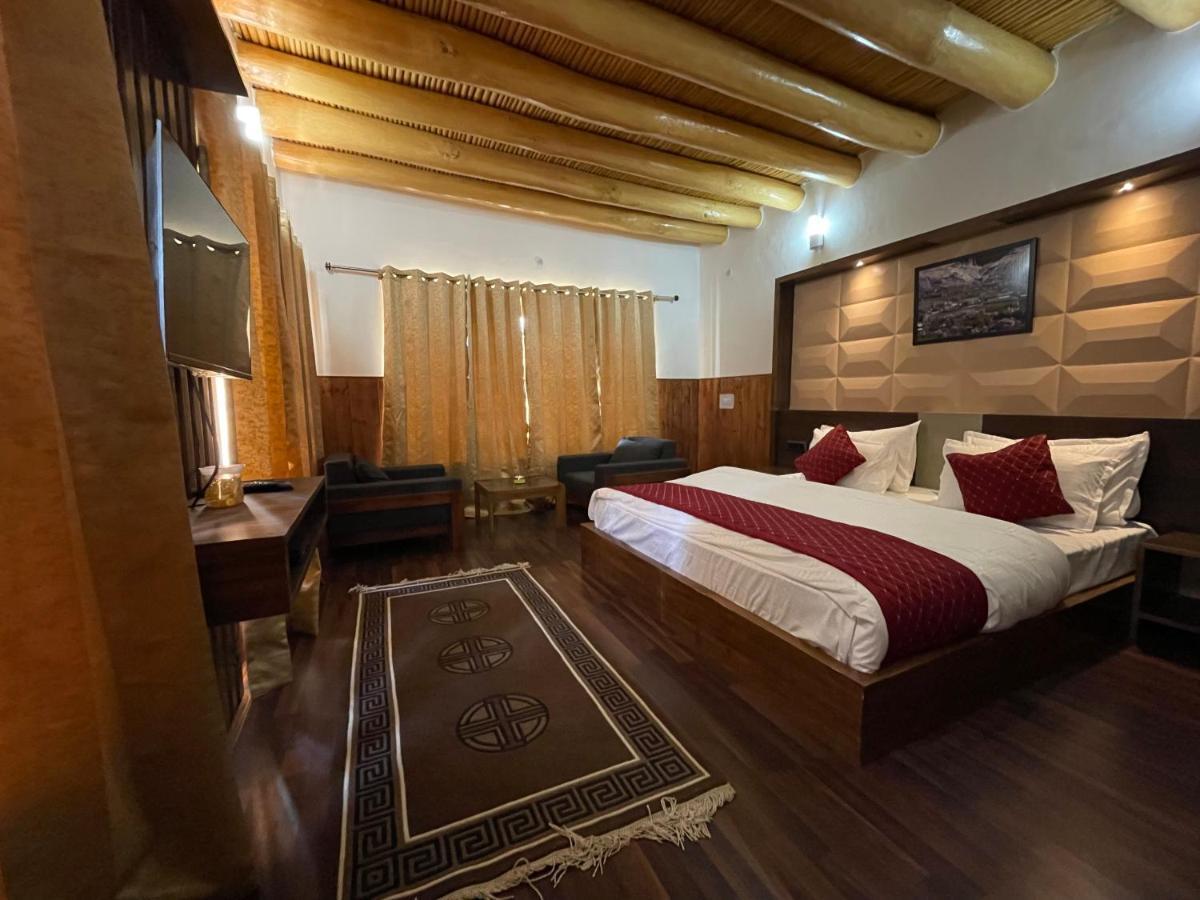Tongspon Inn Leh Exterior foto